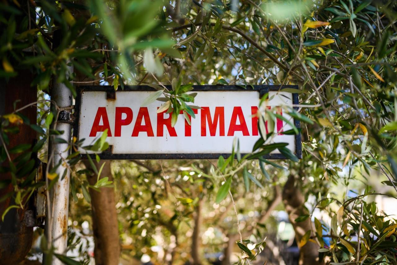 Apartmani Milka Zadar Exterior foto